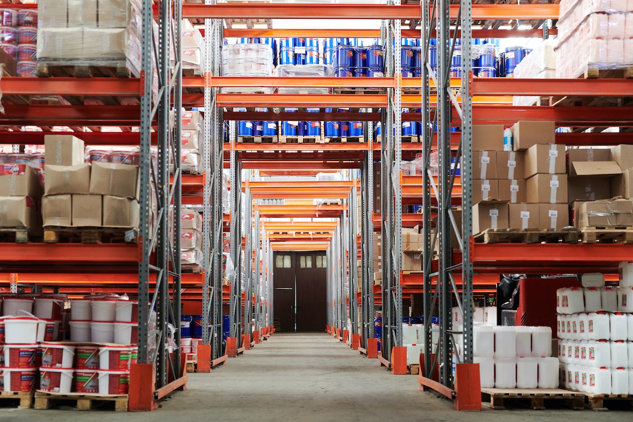 Final: Delivering Customer Delight: The Art And Science Of eCommerce Fulfillment