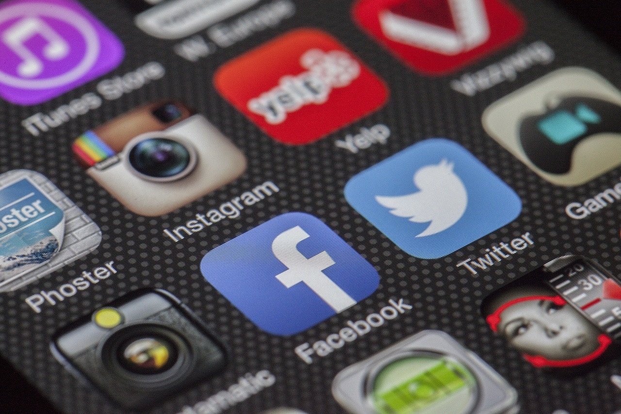 Social media apps.