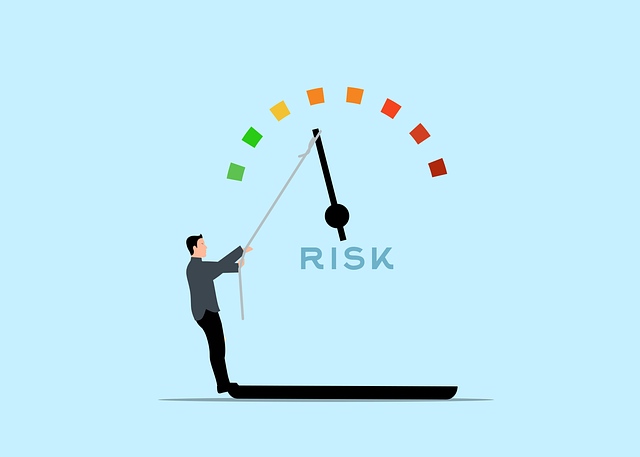 Illustration of man holding a rope tied to a risk meter.