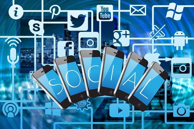 Six phones each with one letter spelling the word Social