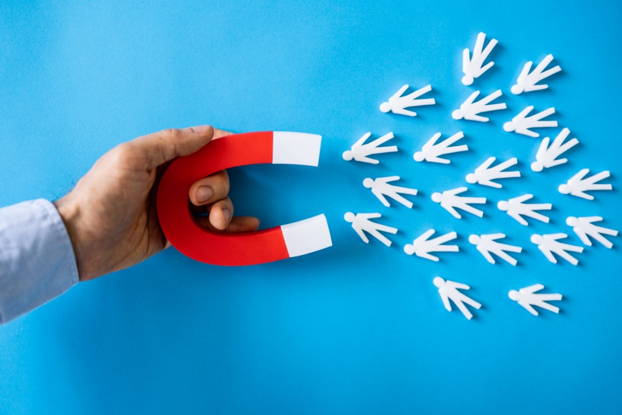 Attract Lead And Customer Using Magnet.