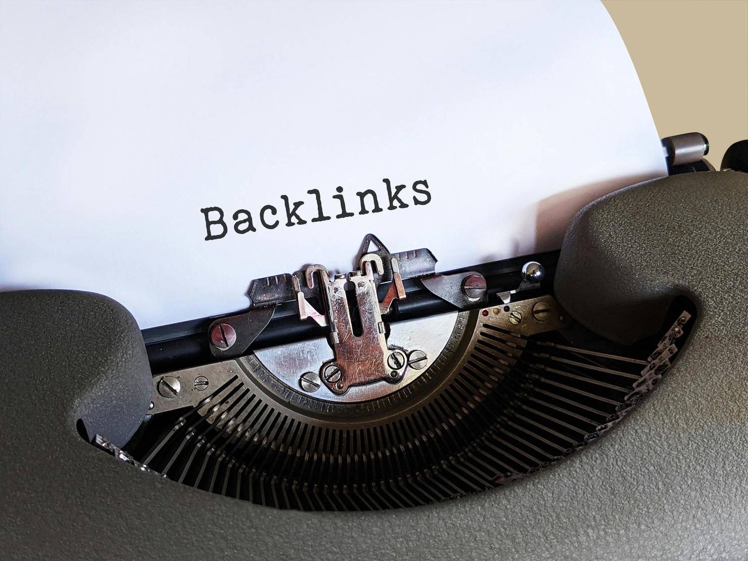 Backlink text.