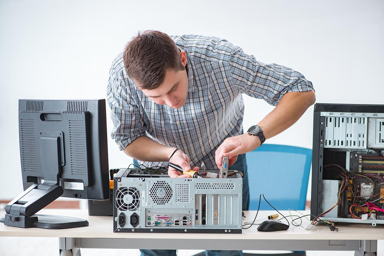 Computer repair man 