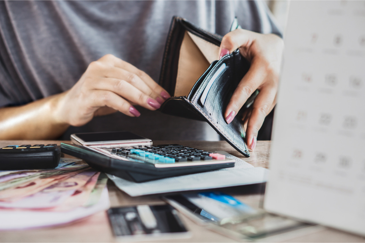 Woman wanting to start a business but has no money for capital.