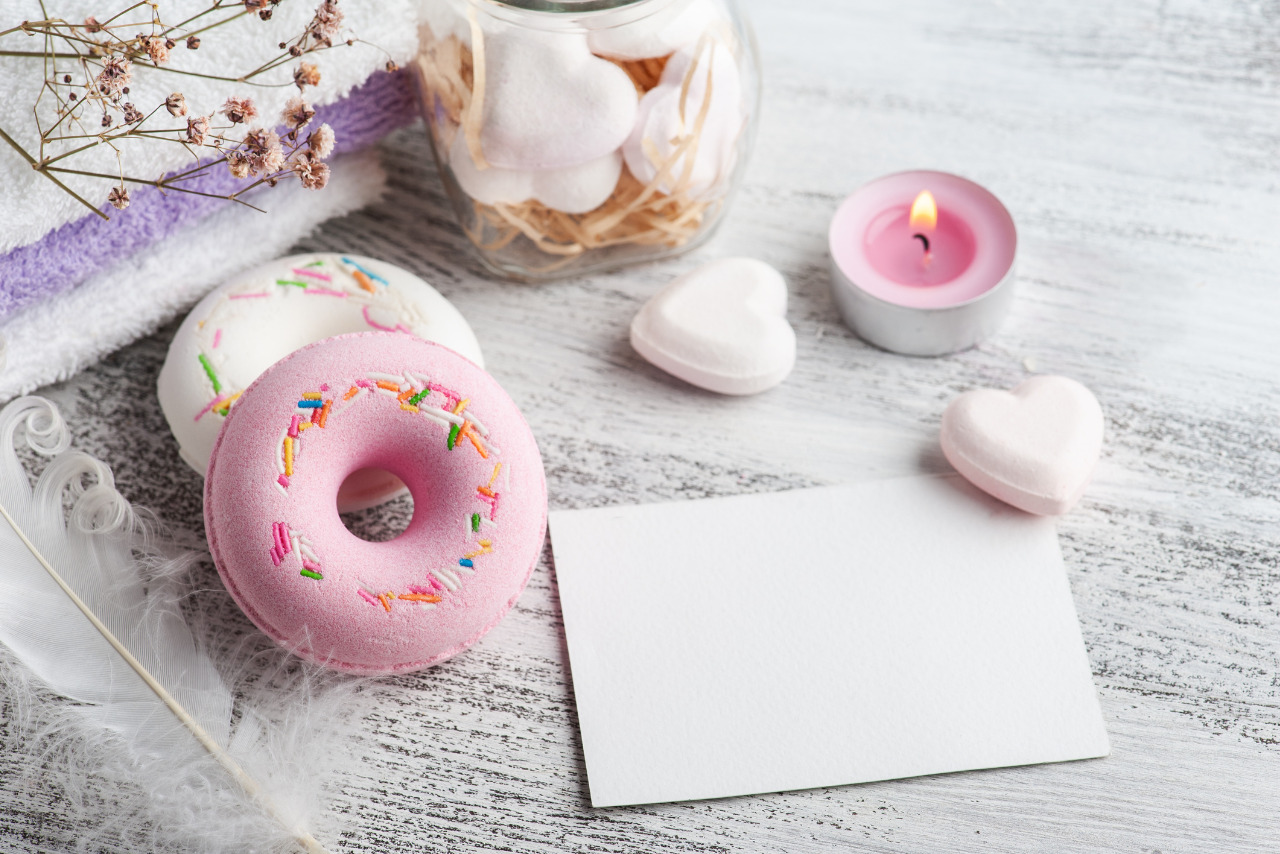 Donut shaped bathbombs.