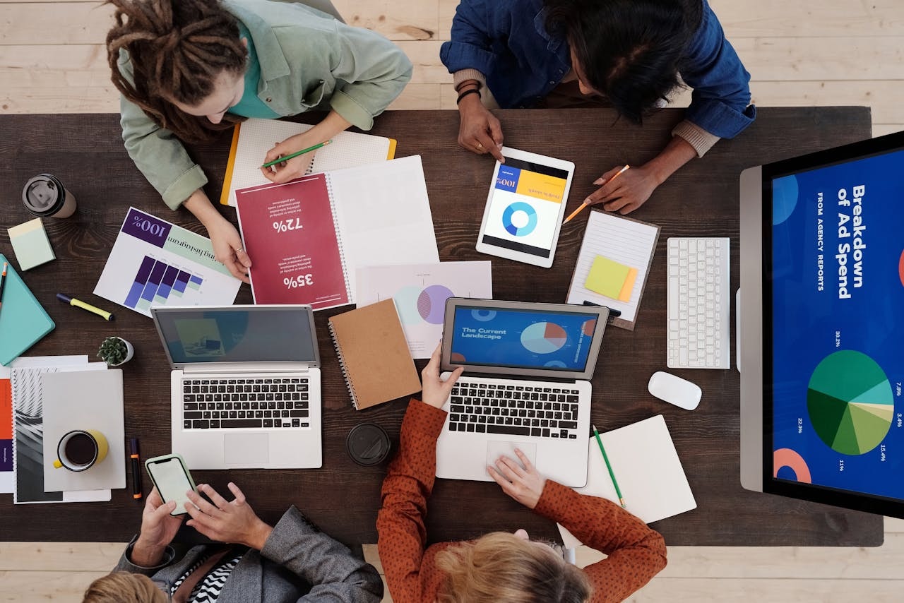 People working at a digital marketing agency
