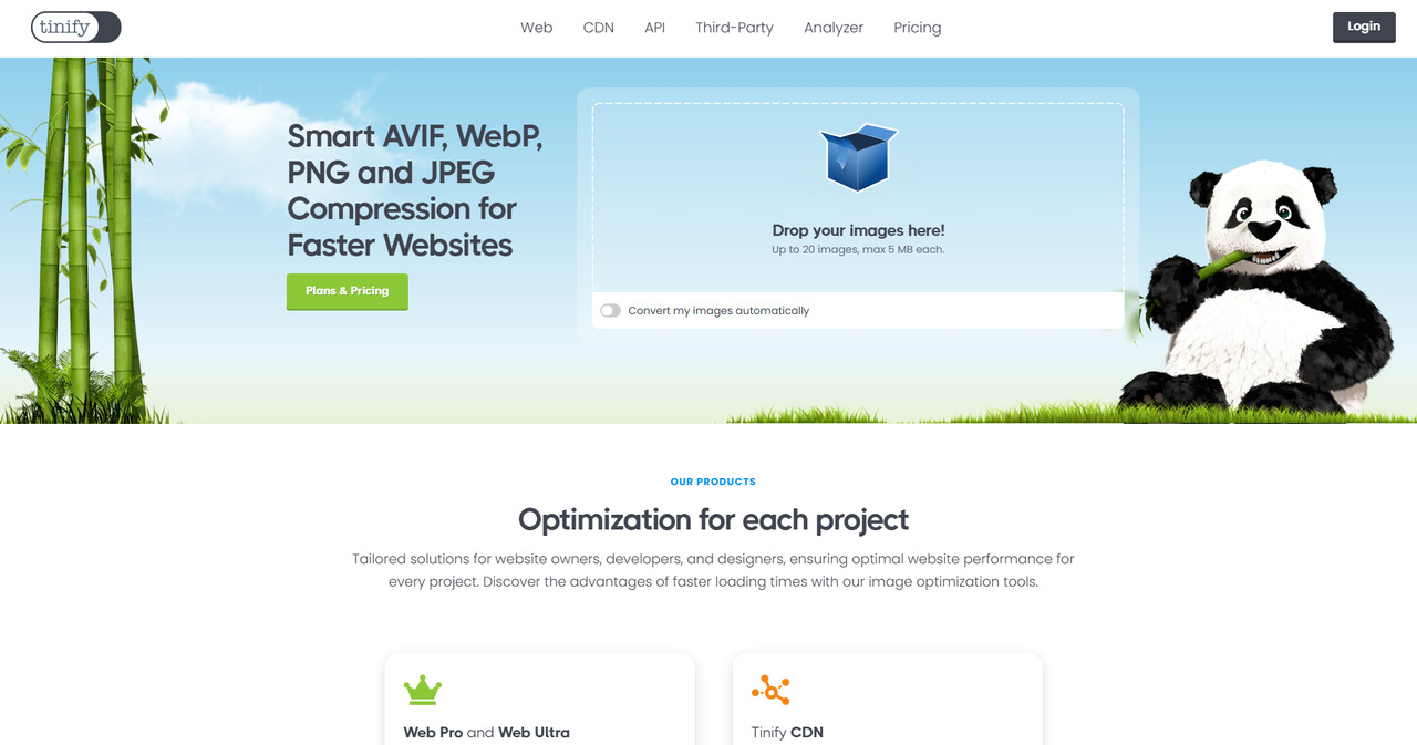 TinyPNG website homepage.