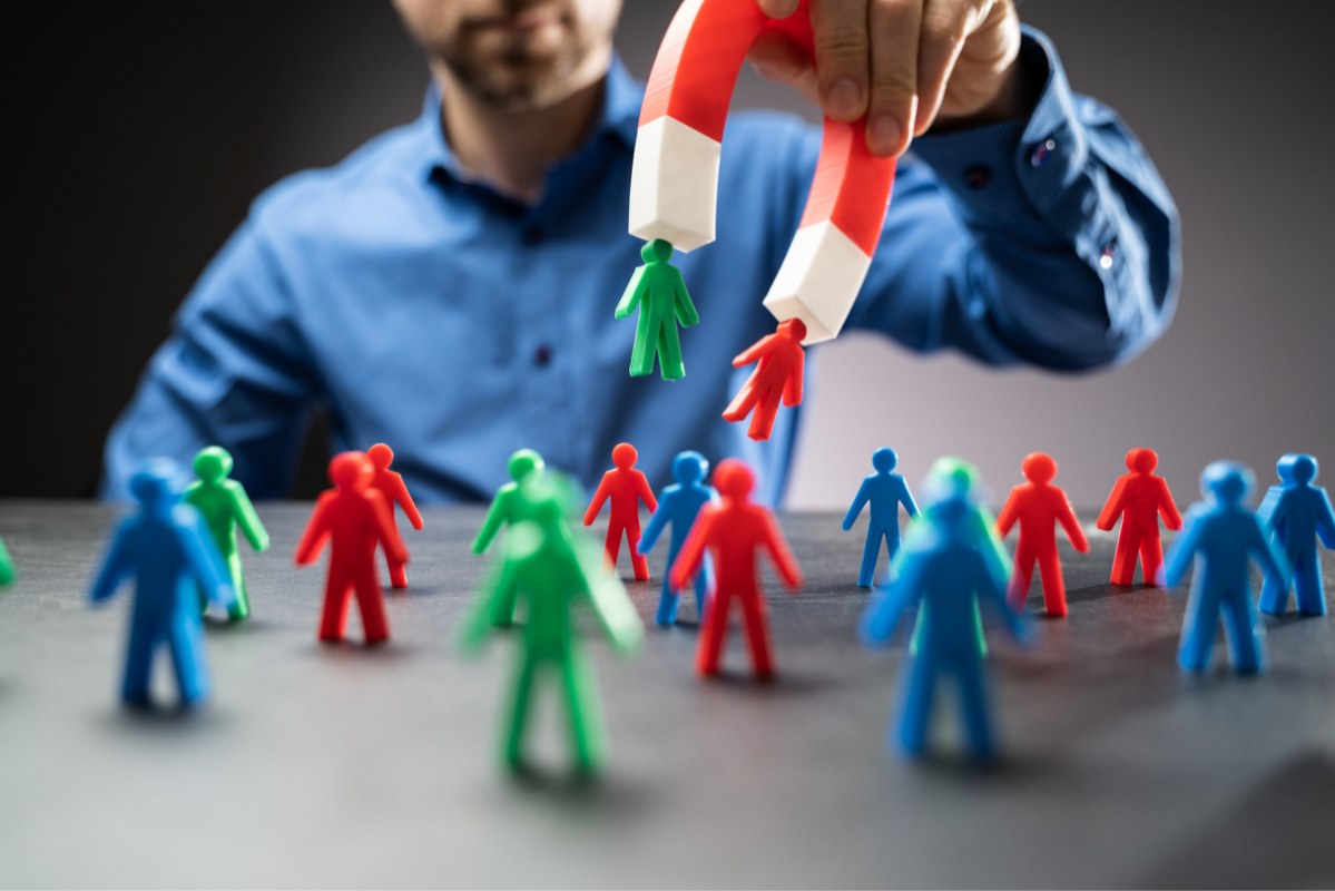 Attract Customers And Leads With Magnet.