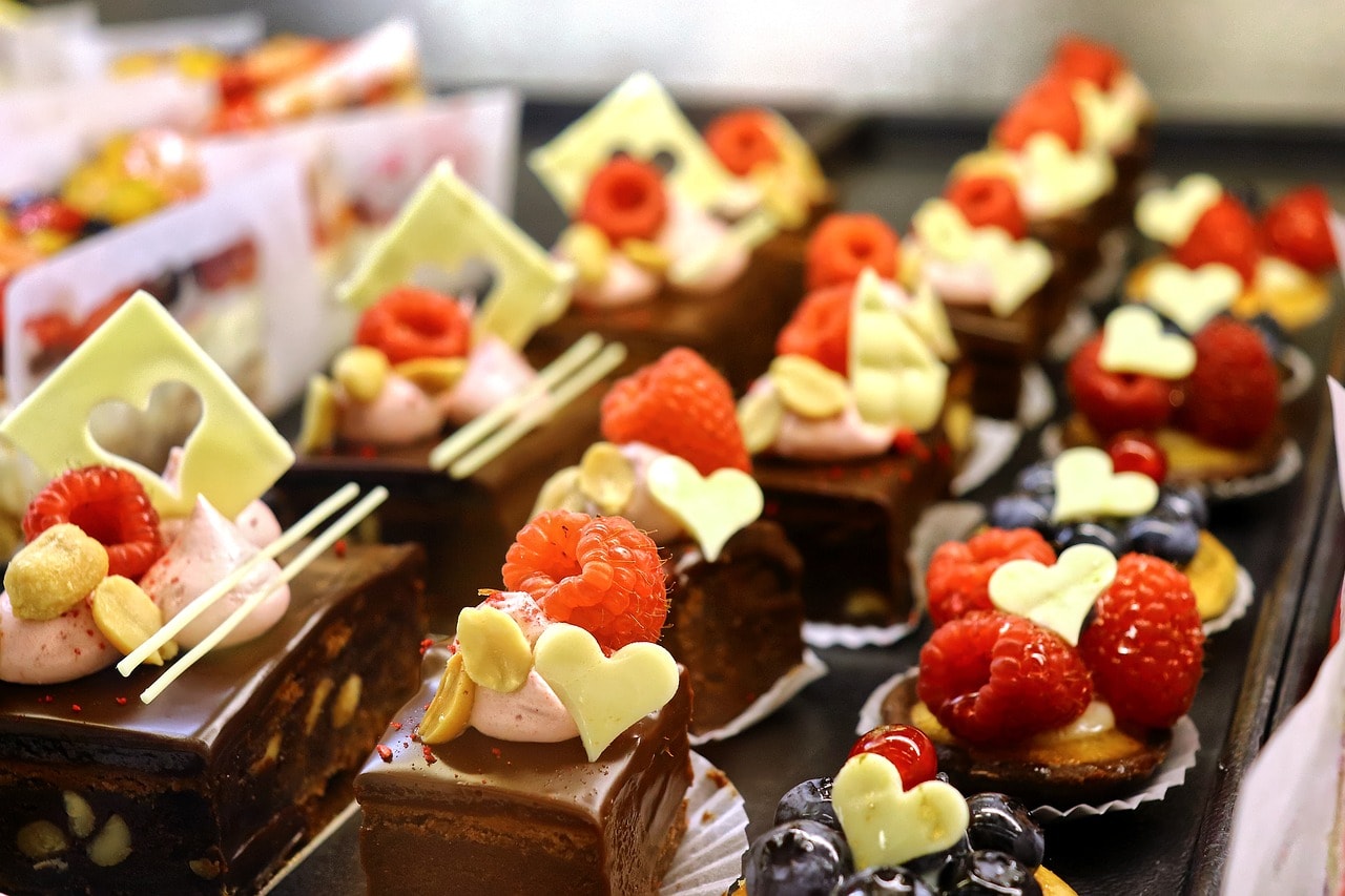 Cake preparation.