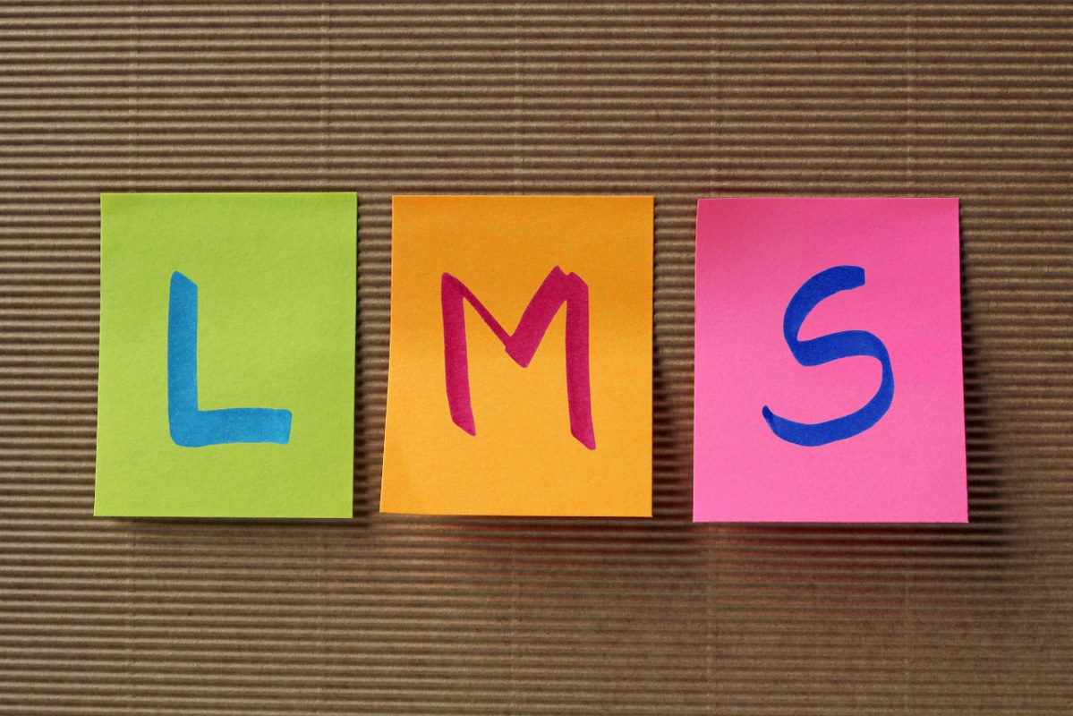 LMS acronym on colorful sticky notes.