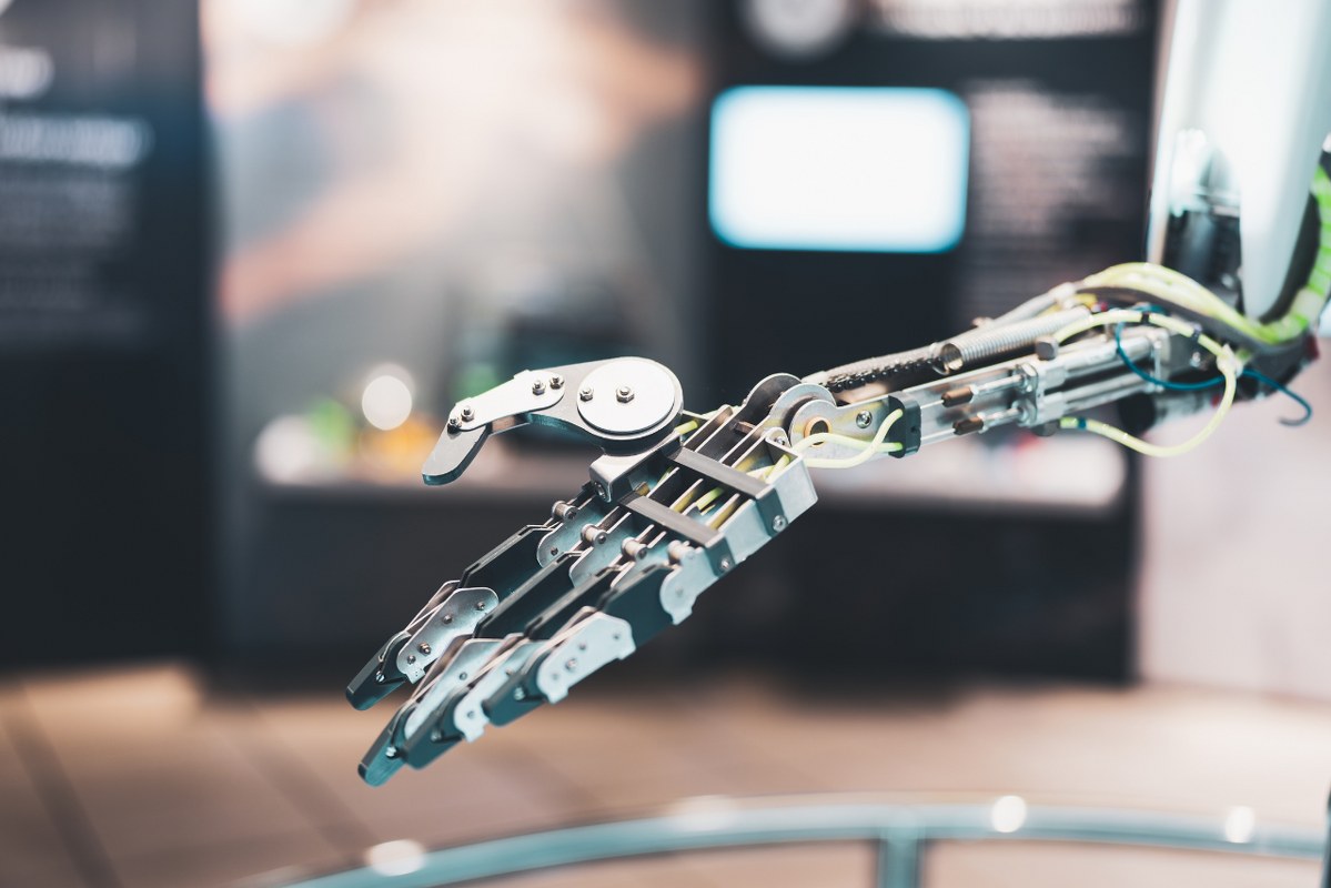 Robot arm in technology and future development and learning.