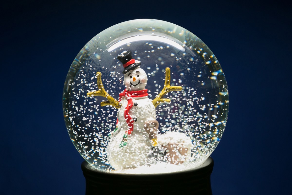 A winter snow globe.