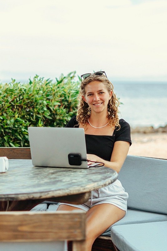 An independent travel agent.