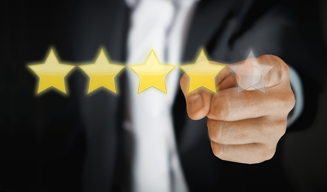 Customer star review.
