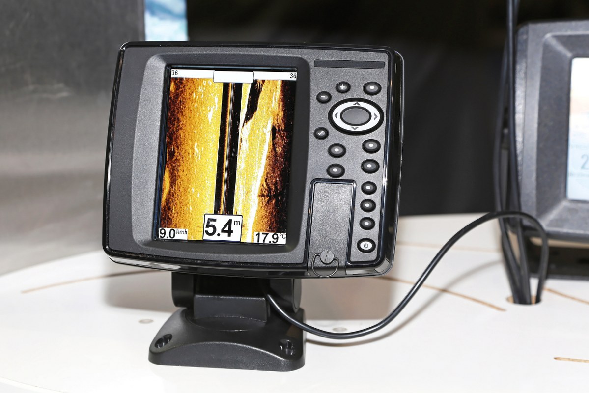 Fishfinder device.