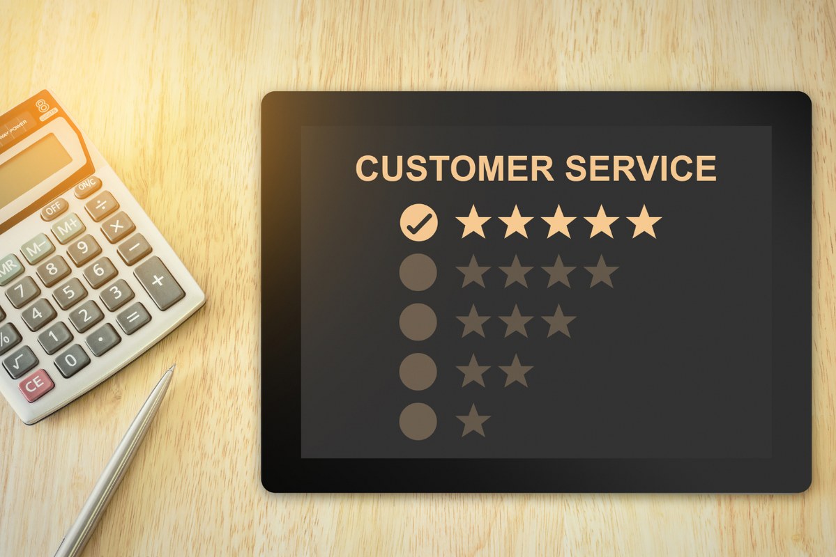 Five star rating for customer service on tab.