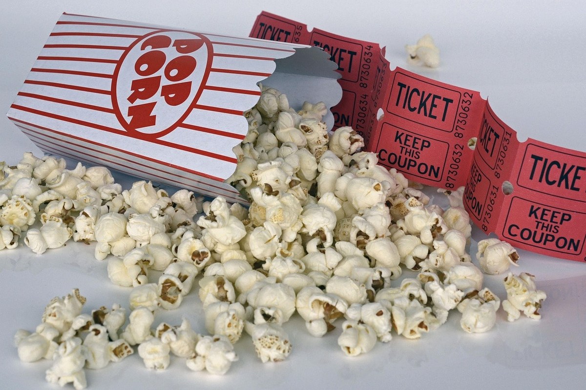 Popcorns and movie tickets.