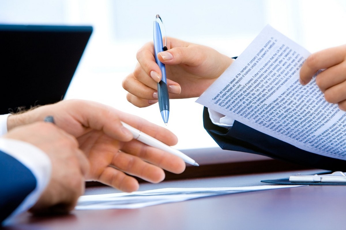 Signing of licenses and business documents.