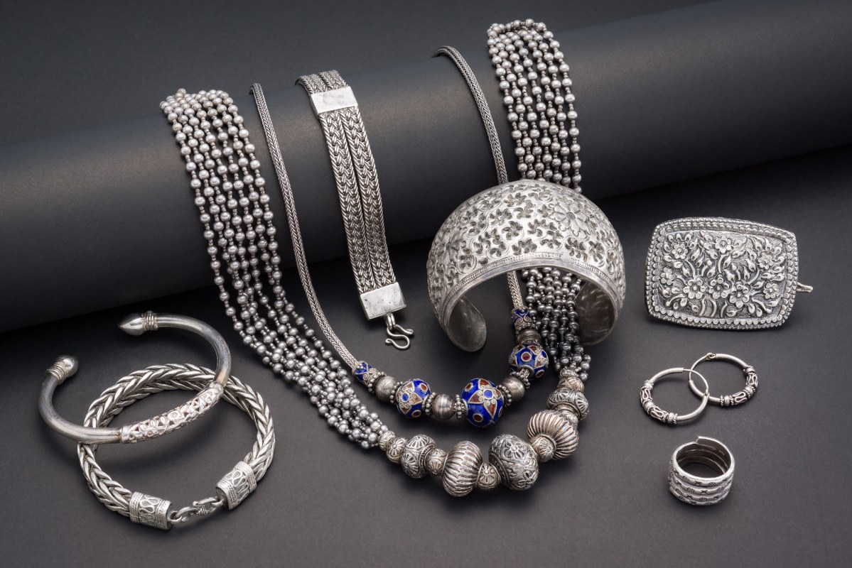 Silver jewelries.