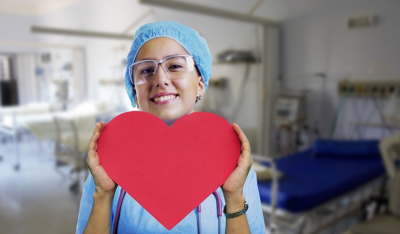 A nurse in the ER.