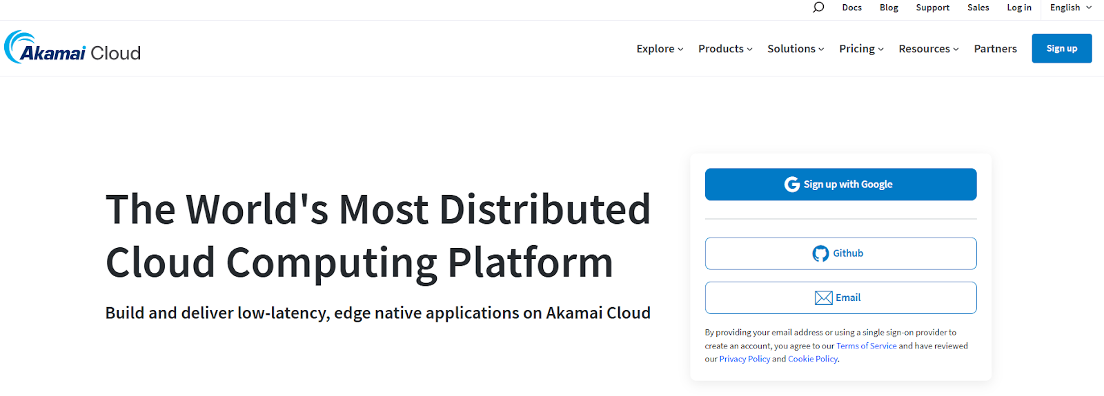 Linode homepage with the “Sign Up” button highlighted