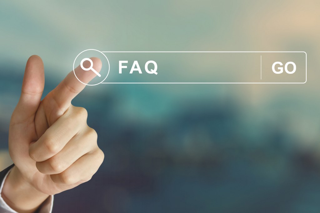 Finnger pointing on search bar with 