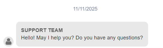 Screenshot of FASTVPS live chat greeting and chat window