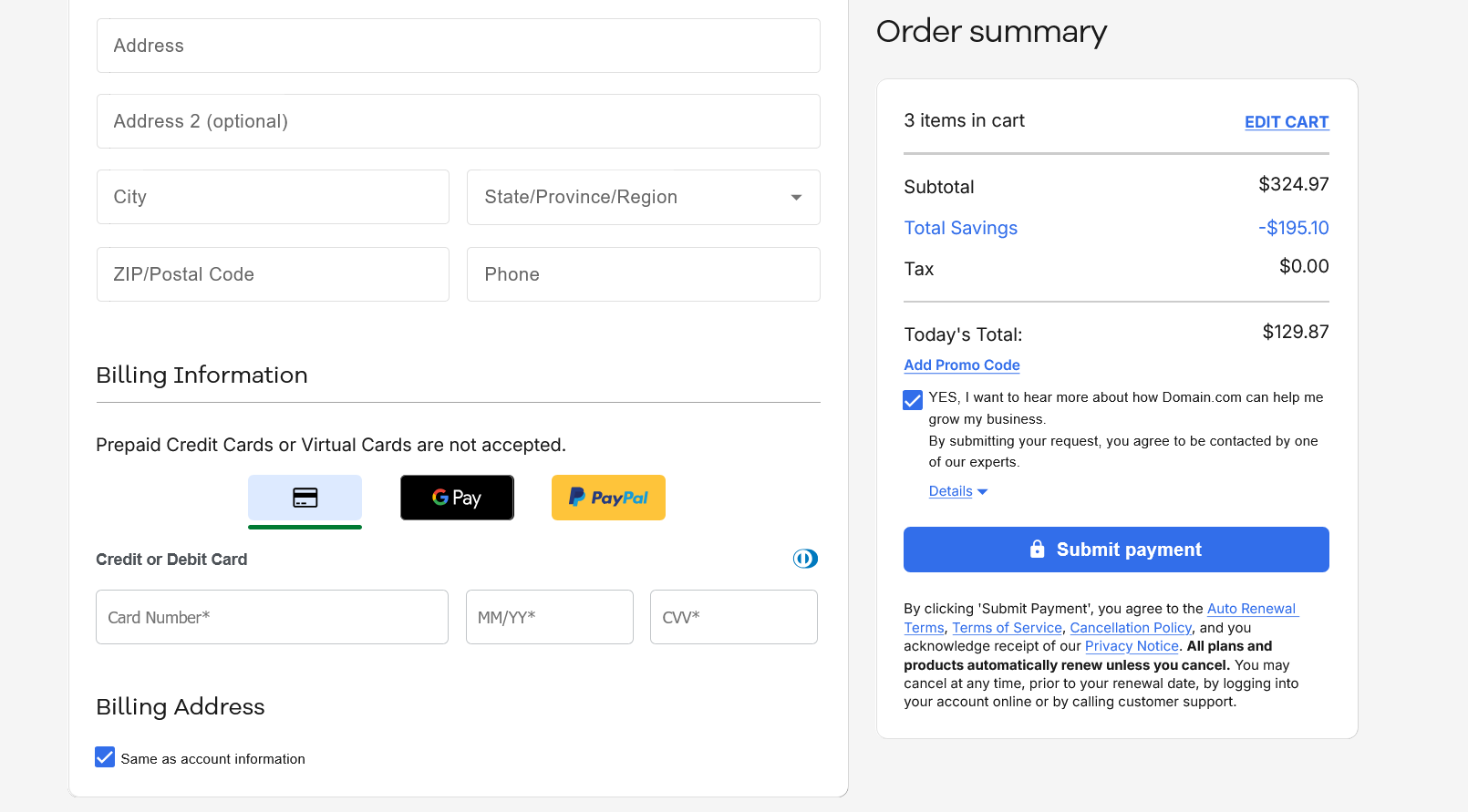 Domain.com Zahlungsbereich im Checkout mit den Optionen Kreditkarte Google Pay und PayPal