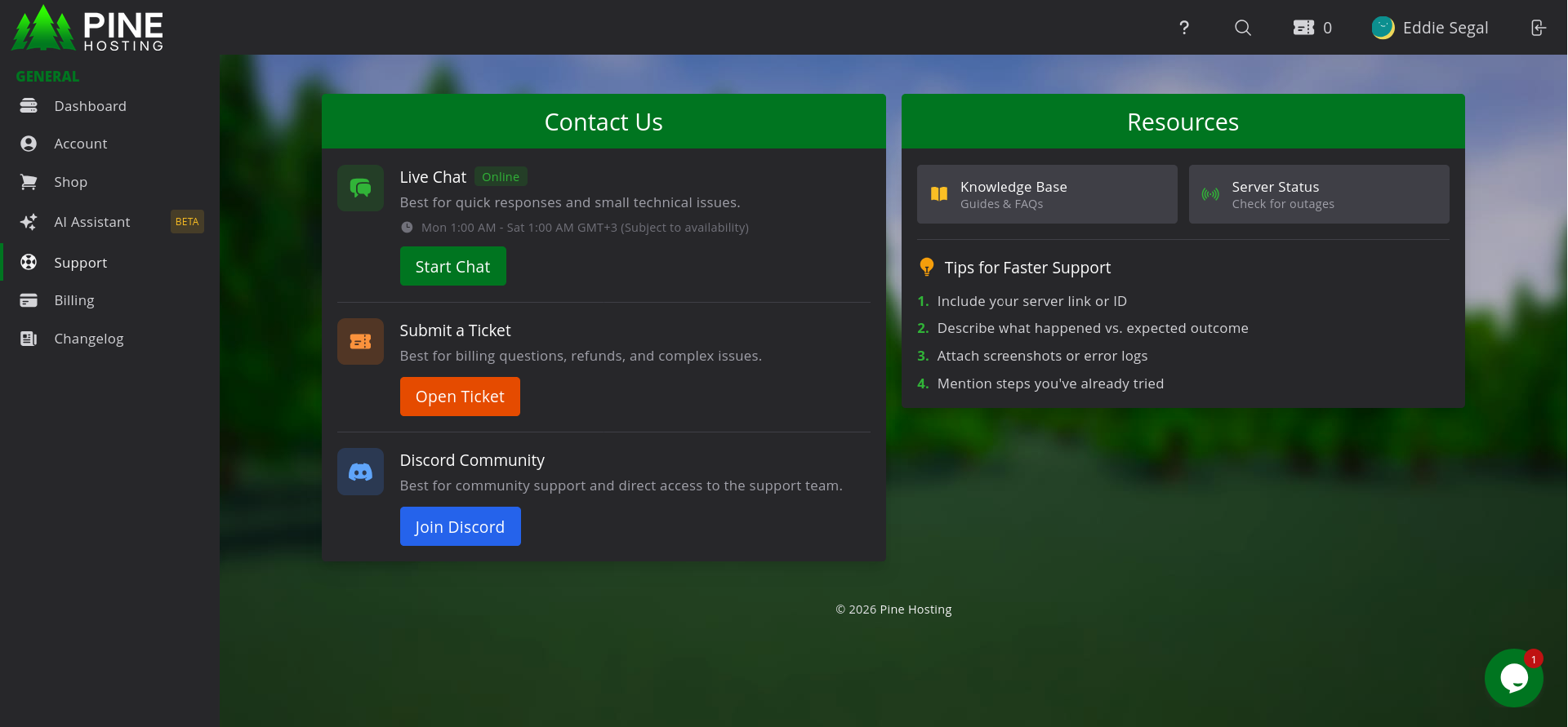 Pine Hosting support page showing live chat tickets and Discord community options