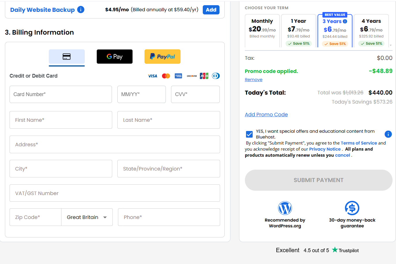 screenshot of applied SAV10BH coupon code from HostAdvice