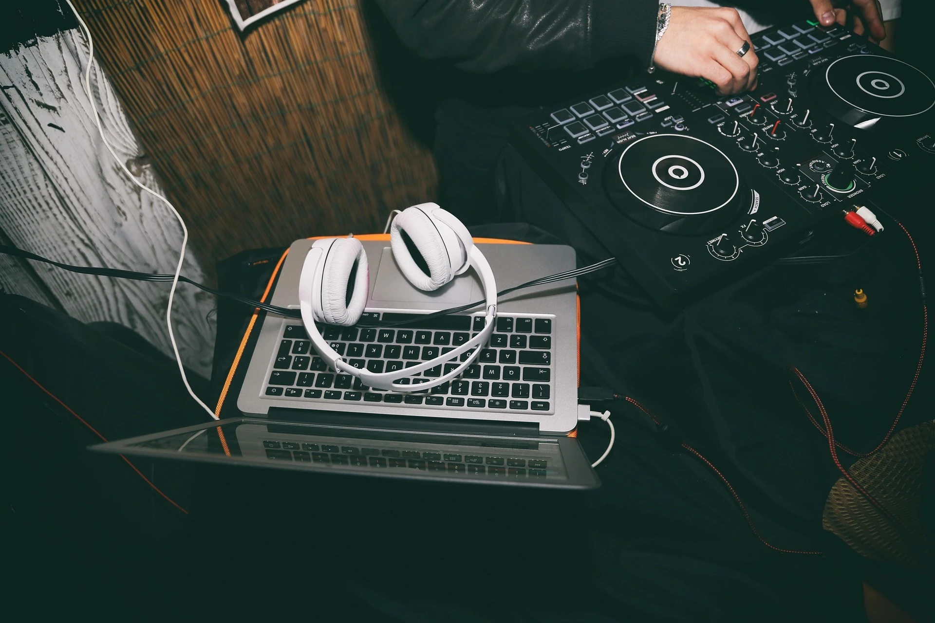 How Much Bandwidth Does Audio Really Use on a Website